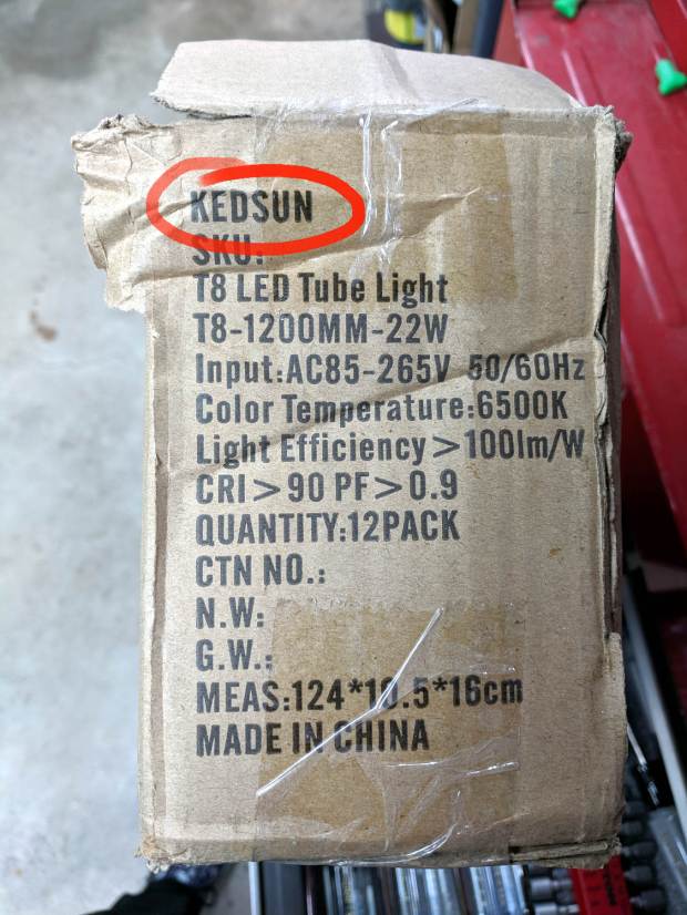Kedsum vs Kedsun - LED lamp carton